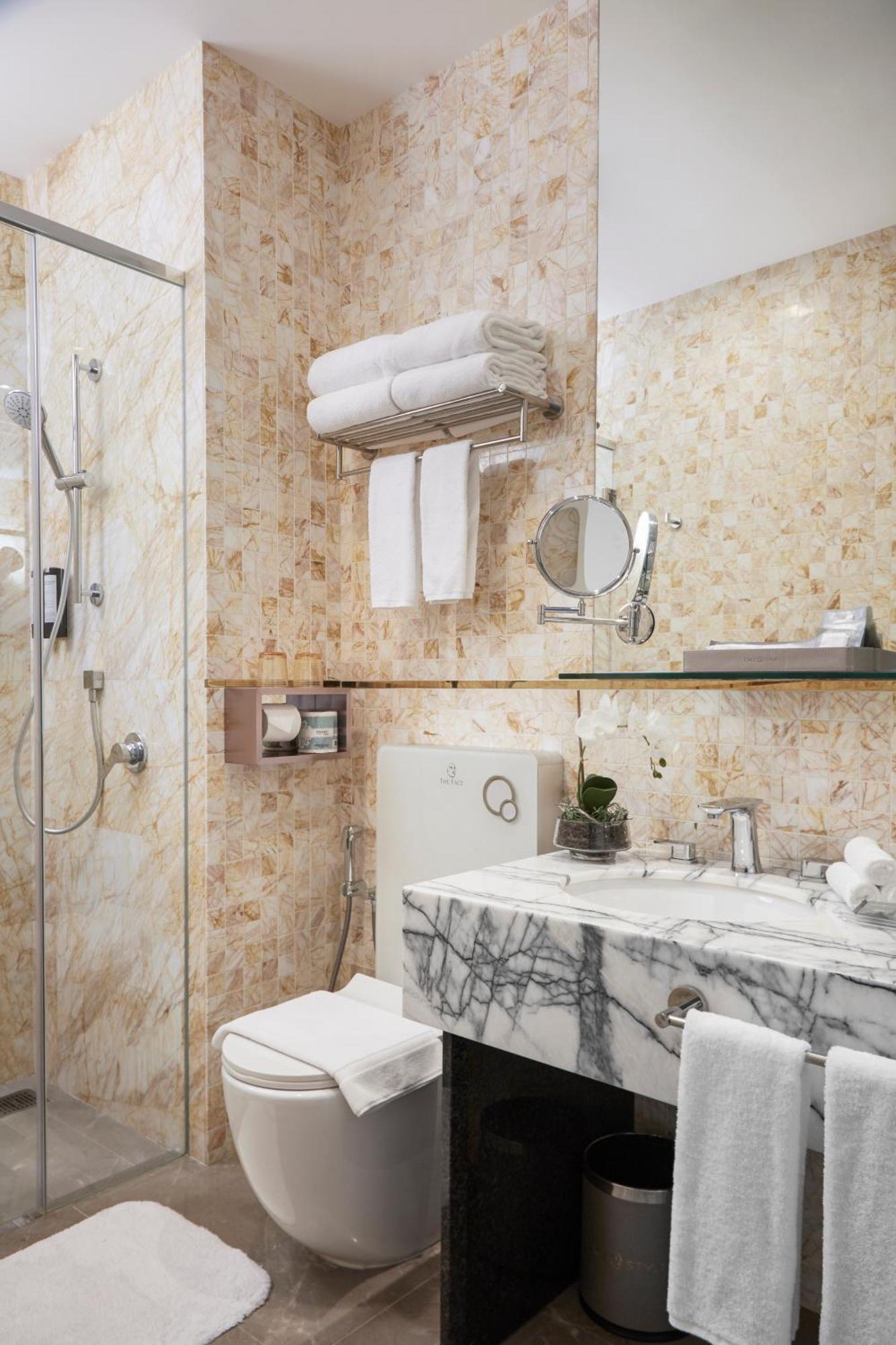 The Face Style Hotel クアラルンプール エクステリア 写真 Bathroom