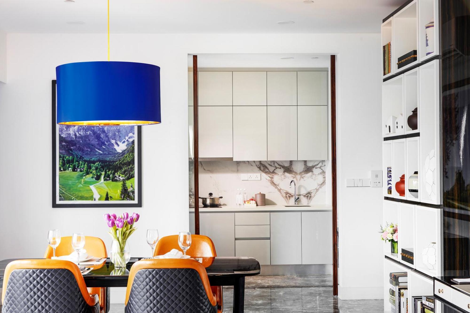 The Face Style Hotel クアラルンプール エクステリア 写真 Interior of a house in the Swiss Alps